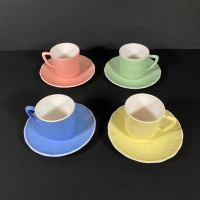 LOT 359: Sweet Collection of Hazel Atlas Small Tea Cups / Saucers with Milk Glass Cream / Sugar and Plates
