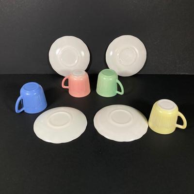 LOT 359: Sweet Collection of Hazel Atlas Small Tea Cups / Saucers with Milk Glass Cream / Sugar and Plates