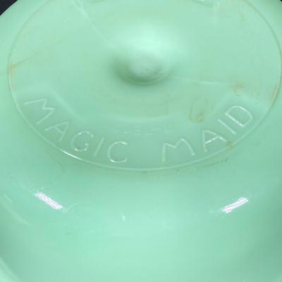 LOT 367: Collection of Uranium Glass - Star-Rite Magic Maid Mixing Bowl Model B , Glass Bowl and Cabinet Knob