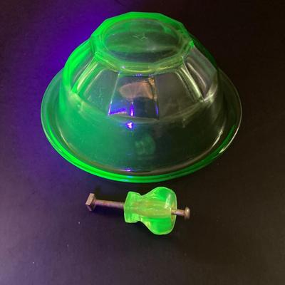 LOT 367: Collection of Uranium Glass - Star-Rite Magic Maid Mixing Bowl Model B , Glass Bowl and Cabinet Knob