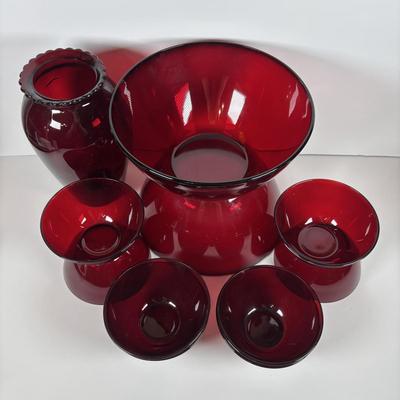 LOT 379: Vintage Arcoroc Ruby Red Bowls & Ruby Red Vase
