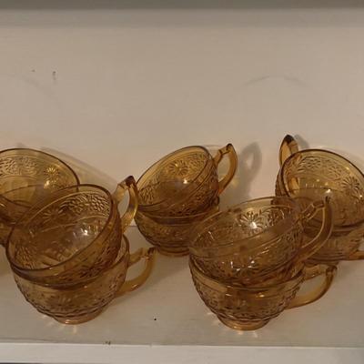 LOT 380: Vintage Amber Wheaton Glass Embossed Canister Jar & Indiana Depression Amber Glassware