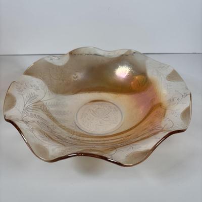 LOT 381: Carnival Marigold Iridescent Glass Collection