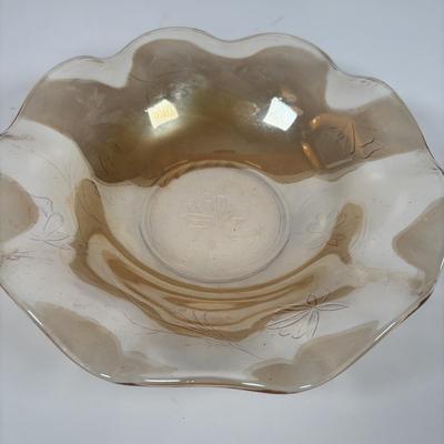 LOT 381: Carnival Marigold Iridescent Glass Collection