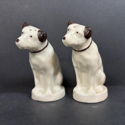 LOT 387: Vintage Salt & Pepper Shakers Featuring RCA Victor "Nipper" the Dog