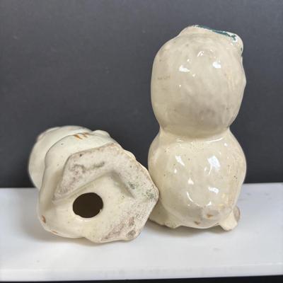LOT 388: Collection of 6 Vintage Salt & Pepper Shakers