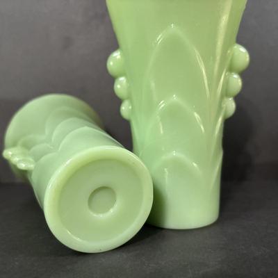 LOT 392: Vintage Jadeite Mixing Bowl and Art Deco Vases along with an Art Deco "Oyster & Pear White with Green" Leaf Candy...