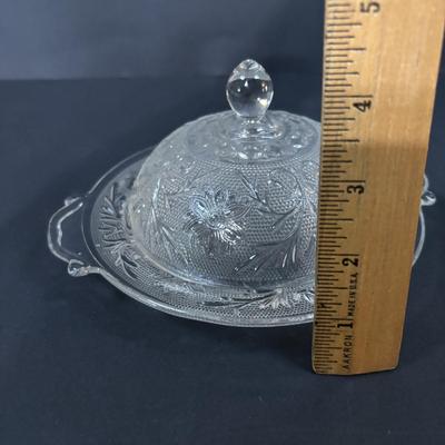 LOT 394: Vintage Covered Butter/Cheese Dishes