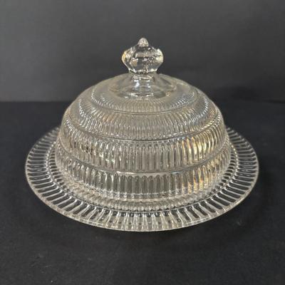 LOT 394: Vintage Covered Butter/Cheese Dishes