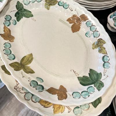 Kitchen Lot - 2 - Vernon Ware Metlox - California pottery 12 dinner plates plus everything pictured