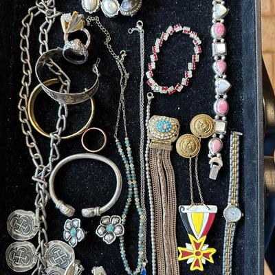Costume Jewelry Lot O- Mixed lot with some marked 925