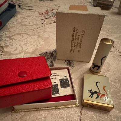 1940's German lipstick / atomizer in red case and whimsical Kitty design