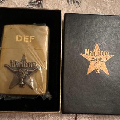 MARLBORO ZIPPO 1991 Longhorn Bull and Star Logo / New old stock - In original box and plastic