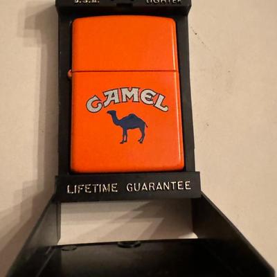 JOE CAMEL 1990's Orange Lighter - New old stock -