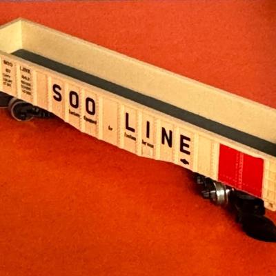 MARKLIN Z scale 8642 Soo line Gondola train car