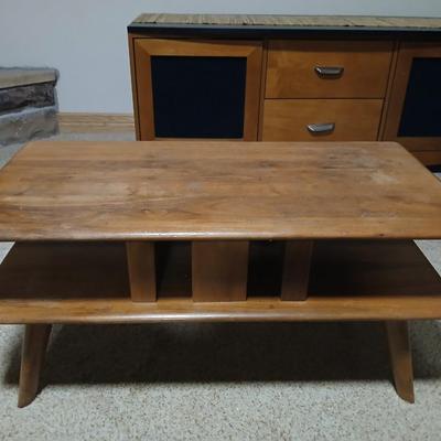 Vintage Mid-Century Modern wooden Coffee table