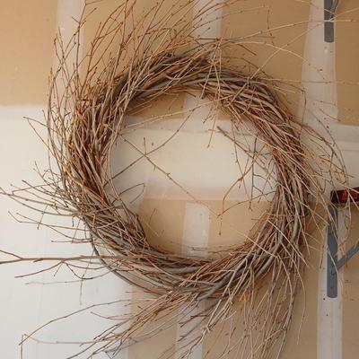 Decorative Craft Bundle – Sticks, stick Wreath & faux flowers