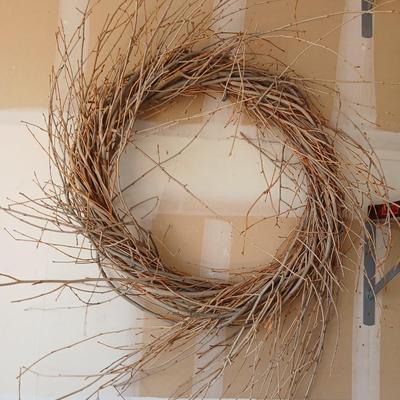 Decorative Craft Bundle – Sticks, stick Wreath & faux flowers