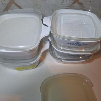 Sale Photo Thumbnail #131: These are the petite dishes with plastic lids
