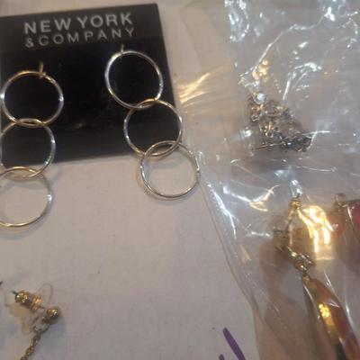 Sale Photo Thumbnail #409: earrings
