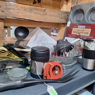 Sale Photo Thumbnail #509: misc  cooking items