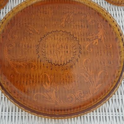 Tierra Amber Glass Dish Set – Vintage Embossed Pattern