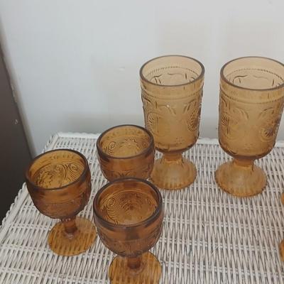 Tierra Amber Glass Goblet & Tumbler Set – 8 Pieces