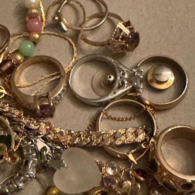 JEWELRY LOT - - Sterling / 10k / other