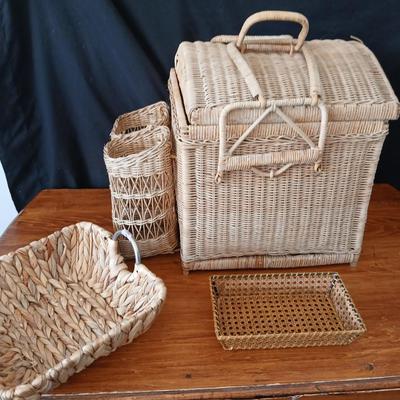 Wicker & Woven Basket Assortment – 3 Pieces