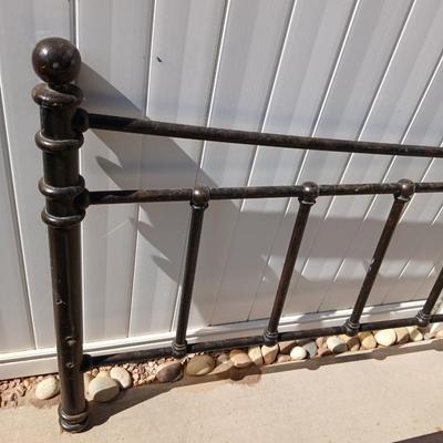 King sized headboard with two metal bed frames