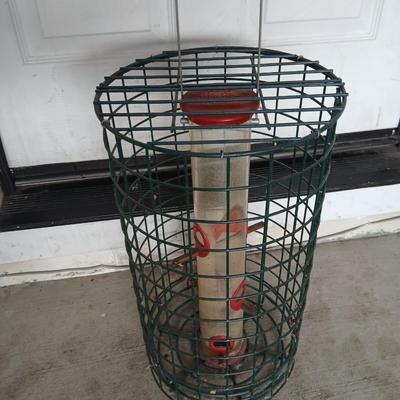 Wild Birds Unlimited Caged bird feeder - keeps the squirrels out!