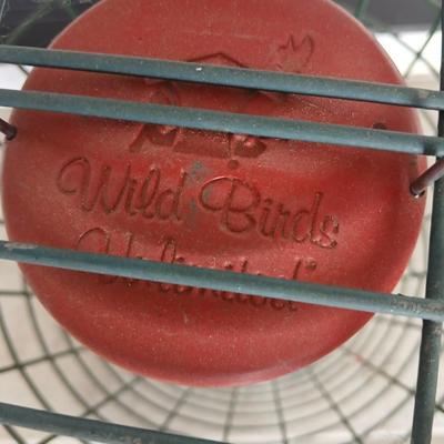 Wild Birds Unlimited Caged bird feeder - keeps the squirrels out!