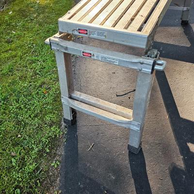 Folding Scaffold w/Tray (G-JS)