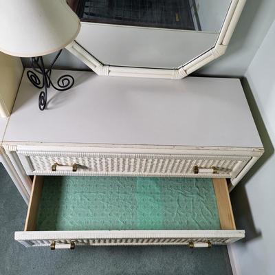 LOT 3B: Bassett White Three Drawer Vanity with Lamp