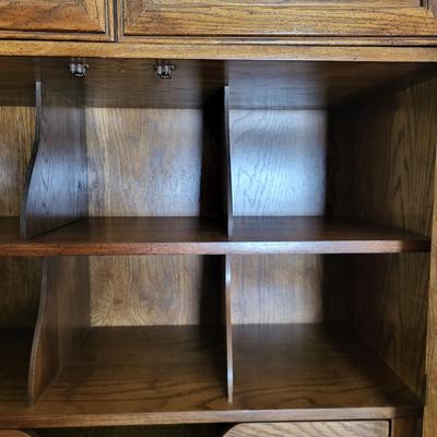 LOT 9B: Thomasville Standing Dresser