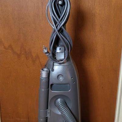 LOT 13B: Sharp Twin Energy 12 Amp Vacuum