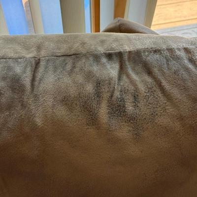 LOT 48F: Pair of Loveseats w/ Decorative Pillows & Rolling Ottoman