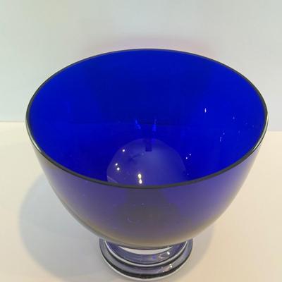LOT 49F: Vintage Blue Glassware