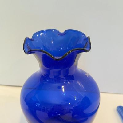 LOT 50F: Cobalt Blue Glass Flowers & Small Vase