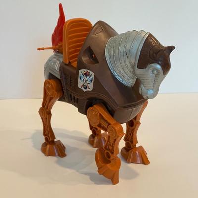 LOT 59F: 1980s Masters of the Universe & TMNT Toys