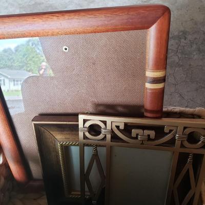LOT 65G: Large Assortment of Beautiful Decorative Frames; Brass, Wood, and Metal in Baskets