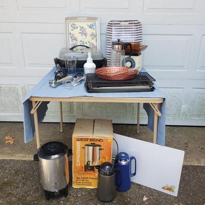LOT 73G: Kitchenware Assortment; Royal Doulton, Pyrex, Farberware, Cuisinart, Corningware, and More