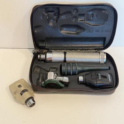 LOT 103F: Vintage Welch Allen Doctor’s Diagnostic Set