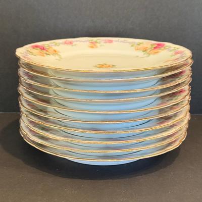 LOT 109F: 10 “Louvre” Bavaria Floral China Dinner Plates