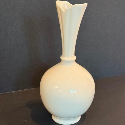 LOT 112F: Three Lenox Vases w/ Rose Trinket Box