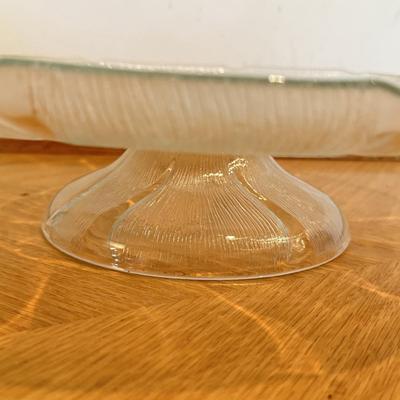 LOT 119F: Flower Design Glass Cake Plate & Leaf Design Plates & Bowl