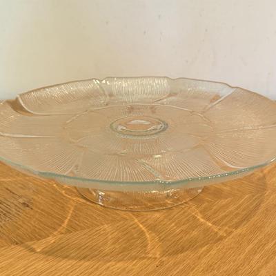 LOT 119F: Flower Design Glass Cake Plate & Leaf Design Plates & Bowl