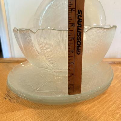 LOT 119F: Flower Design Glass Cake Plate & Leaf Design Plates & Bowl