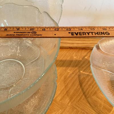 LOT 119F: Flower Design Glass Cake Plate & Leaf Design Plates & Bowl