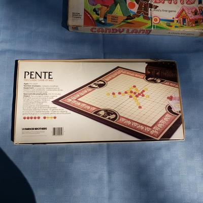LOT 123G: Game Night! Vintage Candyland, Backgammon, Pente, and More